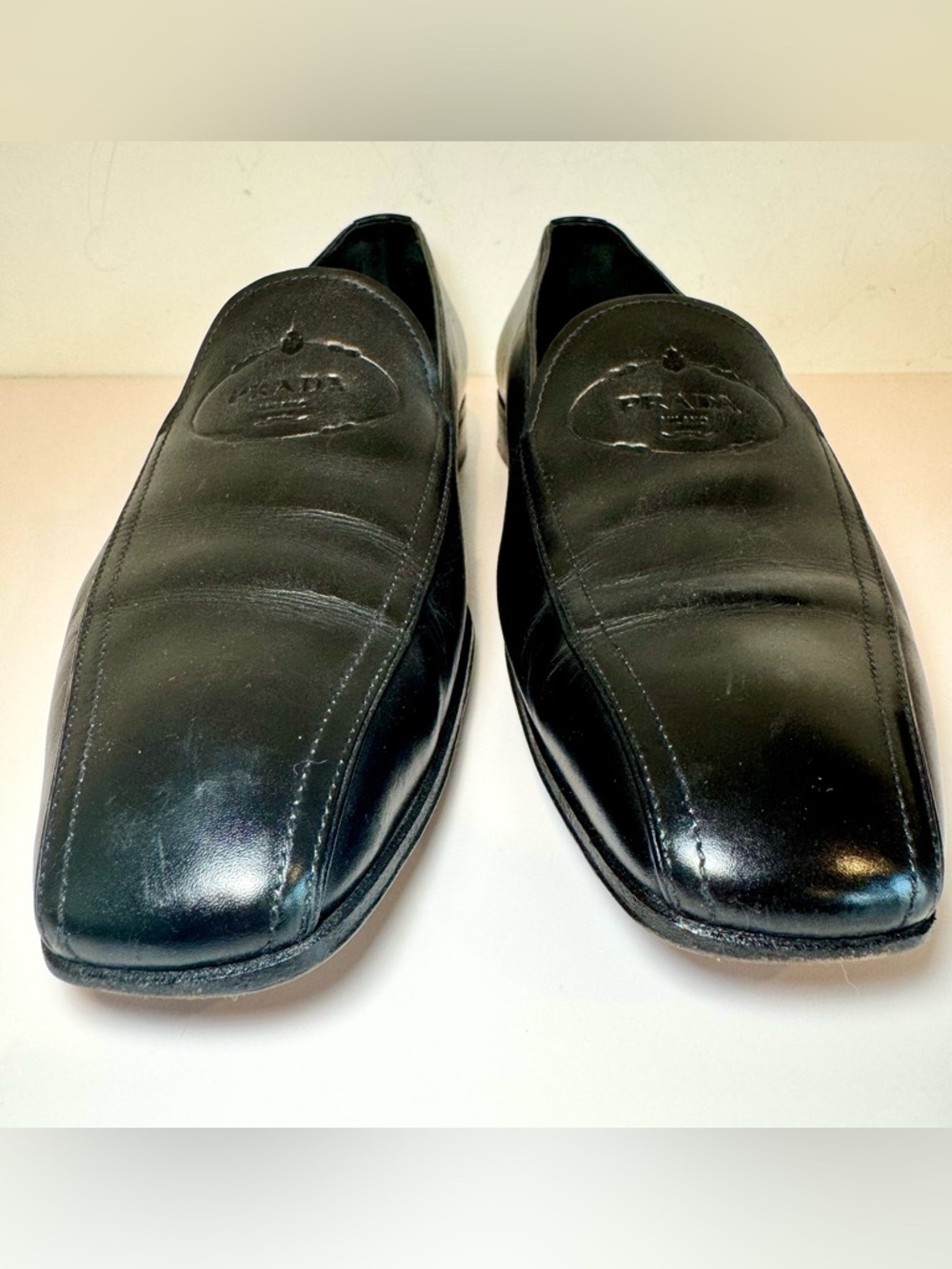Prada Black Leather Logo Embossed Men’s Slip On Loafers, Sz 8.5 - Picture 7 of 14